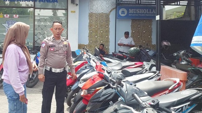 Puluhan motor bodong yang terjaring razia Polres Pasuruan Kota