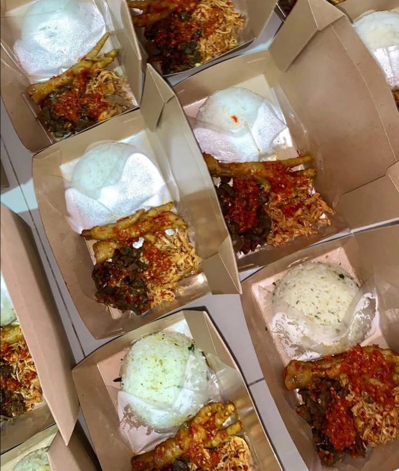 Sedap! 5 Nasi Gurih Plus Sambal Berlauk Ayam Goreng hingga Iga Bakar