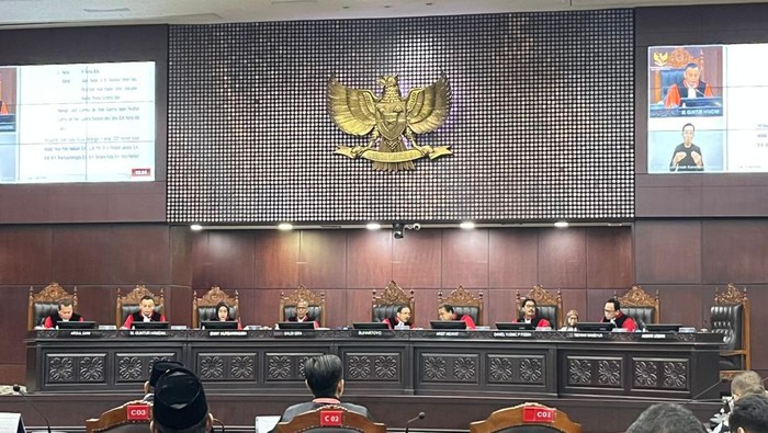 Sidang putusan sela sengketa Pilkada 2024 di MK (Anggi/detikcom)