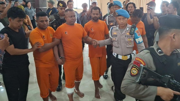 Tampang 4 pelaku penembakan pria bertato di Pasar Mawar Bogor