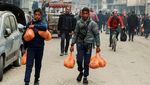 Warga Gaza Antre Beli Roti Saat Gencatan Senjata