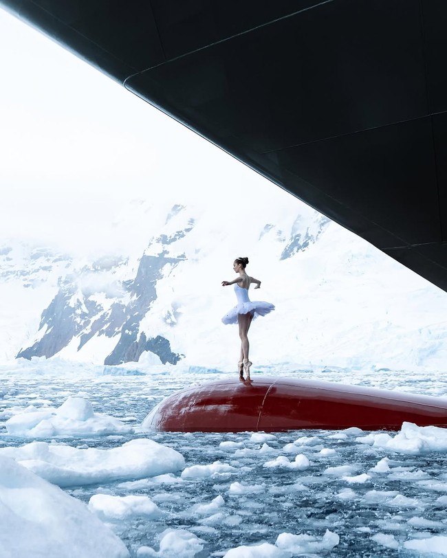 Victoria mengunggah video penampilannya di Instagram pada 8 Januari dan hampir mendapat 500.000 likes. Ribuan komentar juga membanjiri. Banyak yang kagum, tak sedikit pula yang mempertanyakan keaslian video tersebut dan menduganya sebagai hasil editan kecerdasan buatan (AI). (Foto: Instagram/@victoriadauberville)