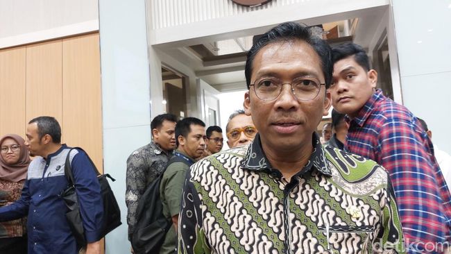 Deputi Bidang Usaha Mikro Kementerian UMKM Bagus Rachman