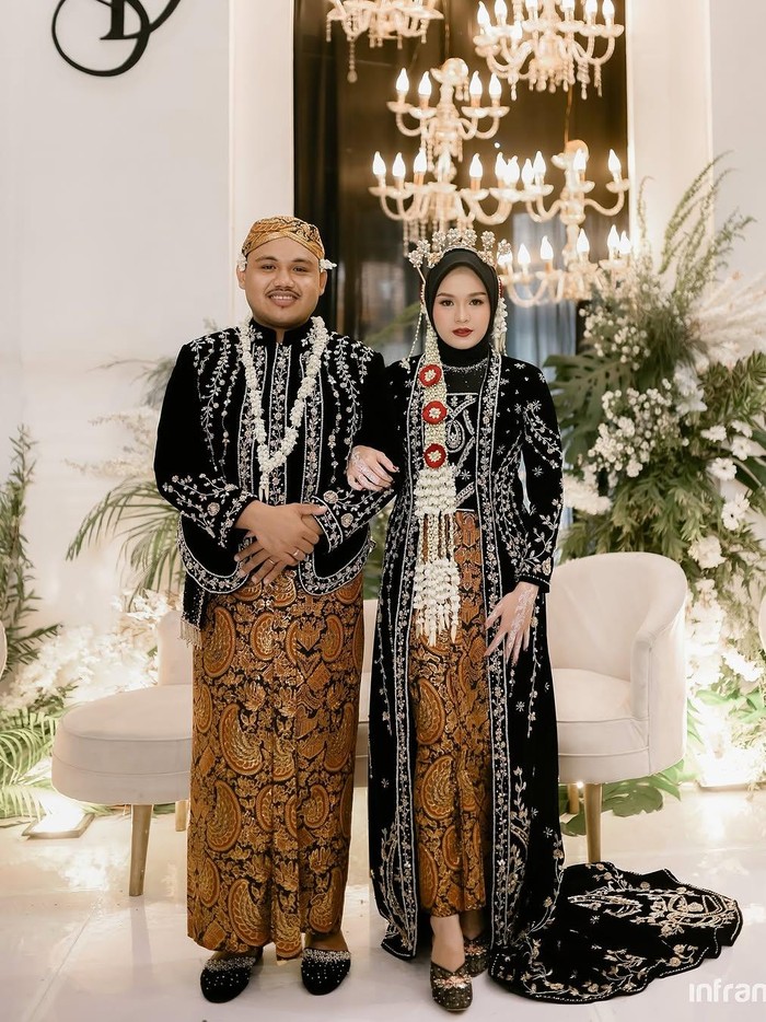 Foto pernikahan Salma Salsabil