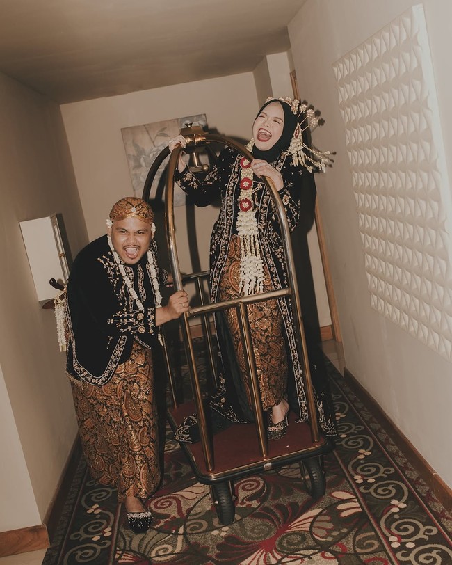 Foto pernikahan Salma Salsabil