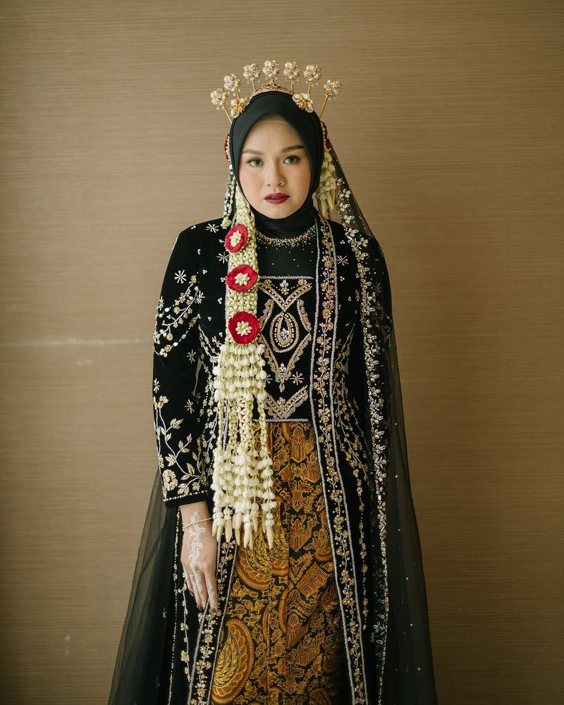 Foto pernikahan Salma Salsabil