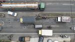 Jalan Pantura Batang Rusak Parah! Lubang Menganga Bisa Picu Kecelakaan