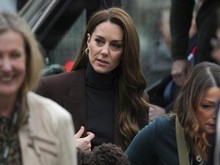 Kate Middleton Tinggalkan Gelar Kerajaan demi Jadi Pembantu di SD