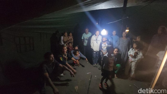 Kondisi warga eks Pantai Istiqomah di pengungsian