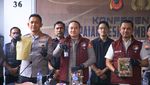 Momen Pengungkapan Pabrik Narkotika Terbesar di Jabar
