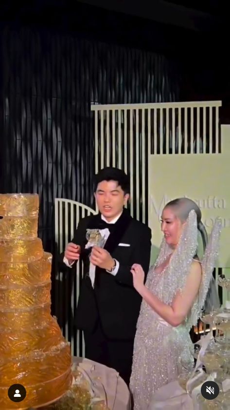 kue pengantin unik dari jelly