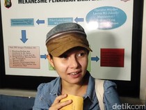 Kronologi Kecelakaan Tunggal Mobil Terbalik Larasati Nugroho