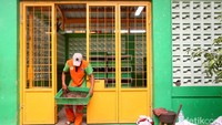 Kepala Dinas Lingkungan Hidup DKI Jakarta, Asep Kuswanto, menegaskan komitmen DLH Jakarta dalam menangani sampah organik yang dihasilkan dari dapur hingga sisa makanan di sekolah. Sampah tersebut akan disalurkan ke bank sampah dan komunitas pegiat Biokonversi Maggot BSF.