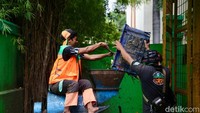 Sampah dapur seperti kulit buah, sisa sayuran, dan bahan organik lainnya di SPPG akan difasilitasi penanganannya.