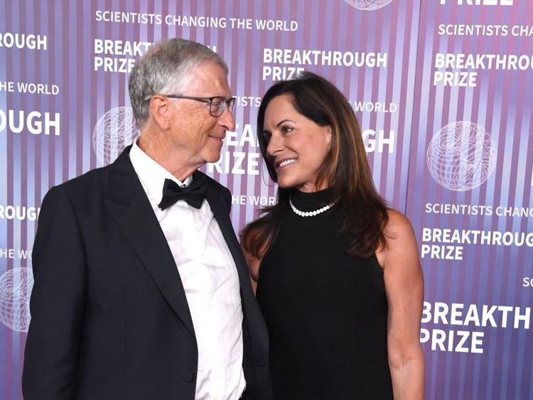 Siapa Pacar Baru Bill Gates? Ini Paula Hurd, Kekasih Serius Bos Microsoft