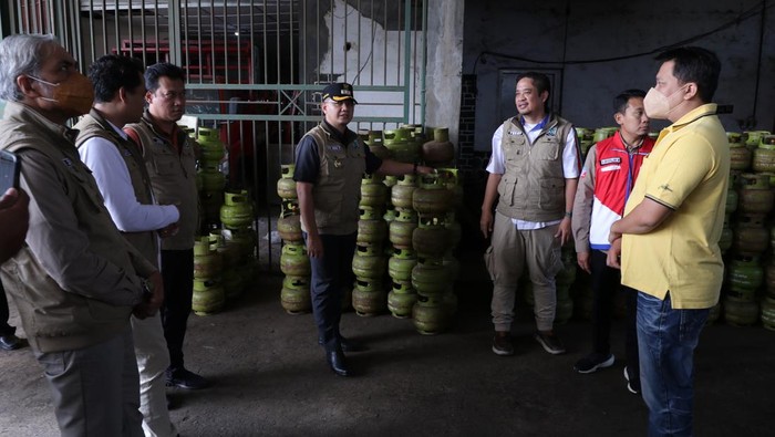 Pj Wali Kota Batu Aries Agung Paewai