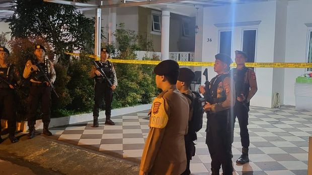 Polres Bogor bersama Ditnarkoba Polda Jabar mengungkap keberadaan laboratorium narkotika terselubung di wilayah Sentul, Kabupaten Bogor. (dok Istimewa)