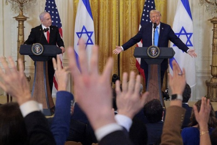 US President Donald Trump (R) and Israels Prime Minister Benjamin Netanyahu hold a press conference in the East Room of the White House in Washington, DC, on February 4, 2025. (Photo by Jim WATSON / AFP)