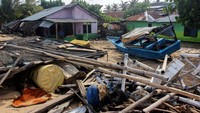 Sebanyak 70 rumah warga terdampak banjir rob yang terjadi pada Selasa (4/2/2025).