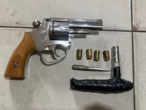 Sebelum Tewas Dimassa, Pelaku Curanmor Lepas Tembakan ke Warga