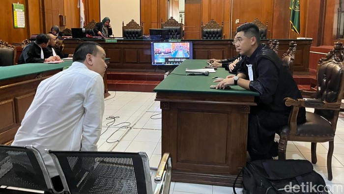 Sidang Ivan Sugiamto