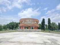 Pemkab Dompu Habiskan Rp 2 Miliar untuk Bangun Tugu, tapi Terbengkalai