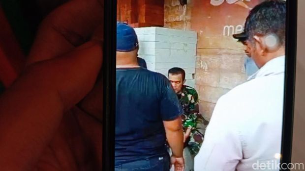 Video viral TNI Gadungan ditangkap warga di Cimahi