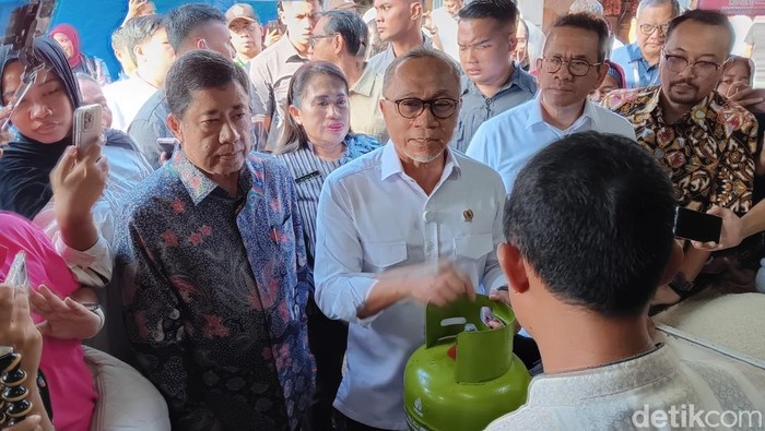 Zulhas Cek Pasar Klender