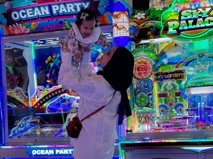 Baby Humaira Putri Zaskia Sungkar