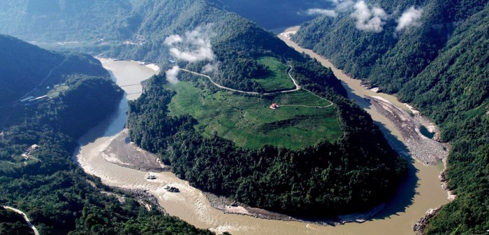 Bendungan Raksasa China