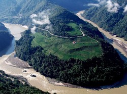 China Bangun Bendungan Raksasa di Atap Dunia, Begini Caranya