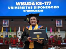 Cerita Bupati Gunungkidul Terpilih Nyaris Gagal Ikut Wisuda S2