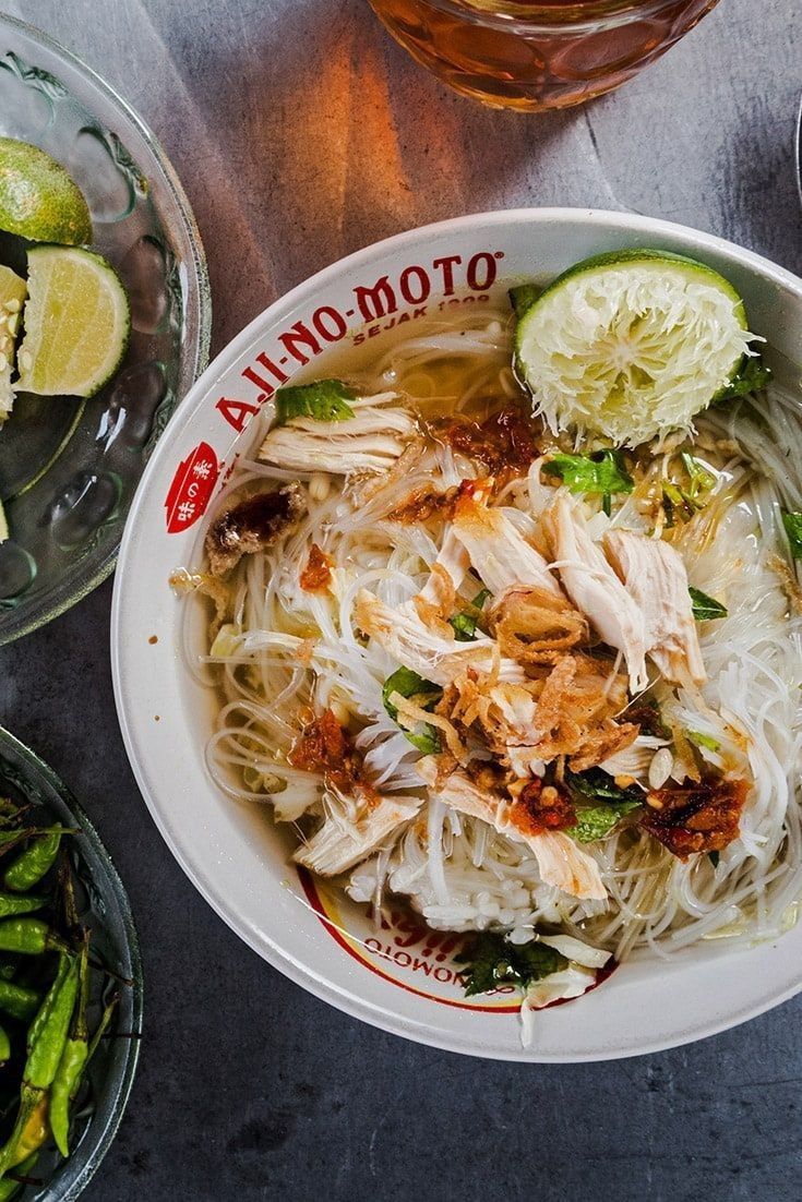 5 Cara Makan Indonesia yang Bikin Orang 'Culture Shock'