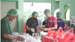 Potret Dapur Ci Mehong untuk Bikin Kue Lapis dan Ayam Taliwang