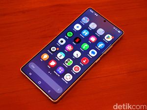 Tips Amankan HP Samsung Pakai Fitur Anti Jambret Baru