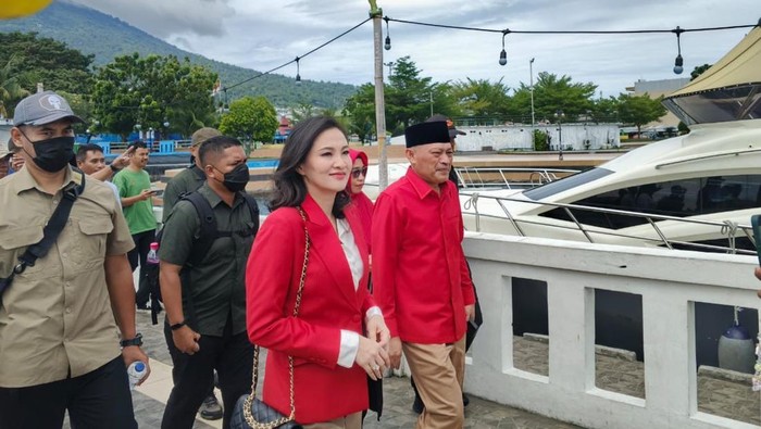 Gubernur dan Wakil Gubernur Maluku Utara terpilih, Sherly Tjoanda dan Sarbin Sehe.