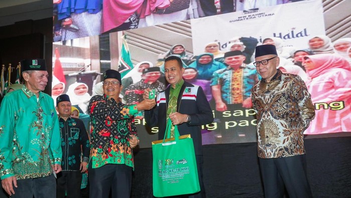 KAHMI Sumut memberikan status anggota kehormatan kepada Musa Rajekshah