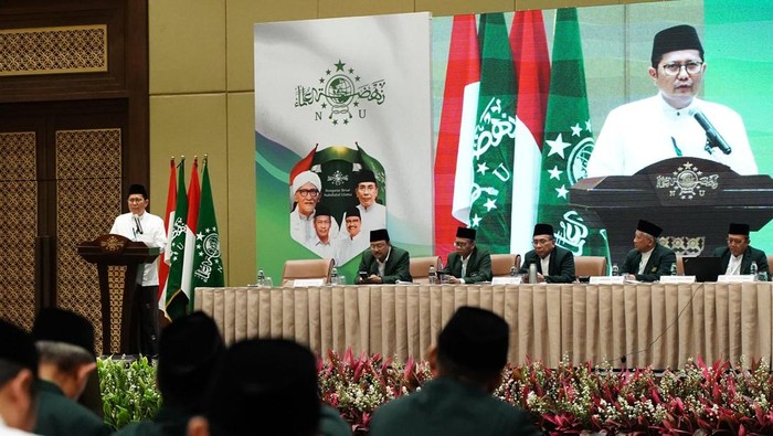 KH Muhammad Cholil Nafis dalam Sidang Komisi Waqiiyah Munas Alim Ulama NU 2025, di Hotel Sultan Jakarta, Kamis (6/2/2025).