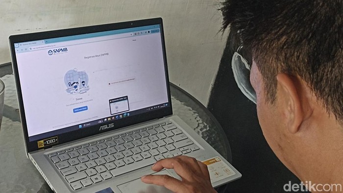Laman situs web SNBP.