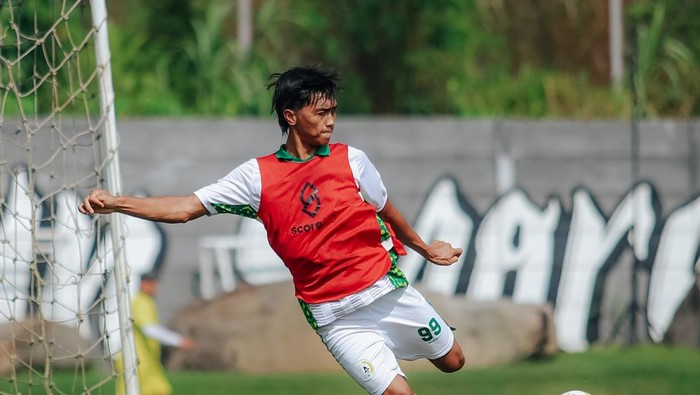 Latihan PSS Sleman di Lapangan Pakembinangun, Sleman, Kamis (6/2/2025).