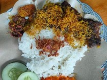 Gurihnya Nagih! Nasi Berlauk Paru Melimpah di 5 Tempat Ini