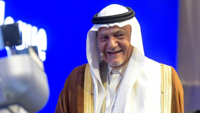 Saudi Arabias Prince Turki bin Faisal Al-Saud, former chief of intelligence and former Saudi ambassador to the US, speaks during the IISS Manama Dialogue security conference, in Manama on November 18, 2023. (Photo by Mazen Mahdi / AFP)