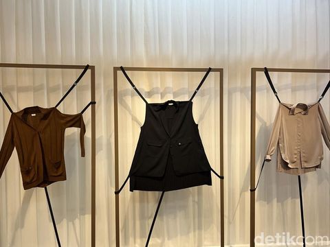 Paula Verhoeven memperkenalkan brand hijab dan modest fashion, Amapola di D'Gallerie (6/2/2025).