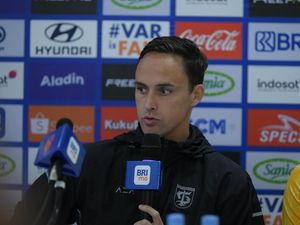 Paul Munster Percaya Diri Persebaya Dapat Tumbangkan Persis