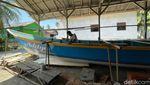 Melihat Proses Pembuatan Perahu Nelayan di Pangandaran