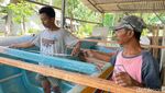 Melihat Proses Pembuatan Perahu Nelayan di Pangandaran
