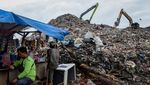 Potret TPA Jatiwaringin yang Akan Ditutup KLH