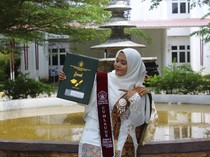 Publikasi di Jurnal Scopus, Mahasiswi Aceh Ini Lulus Tanpa Skripsi