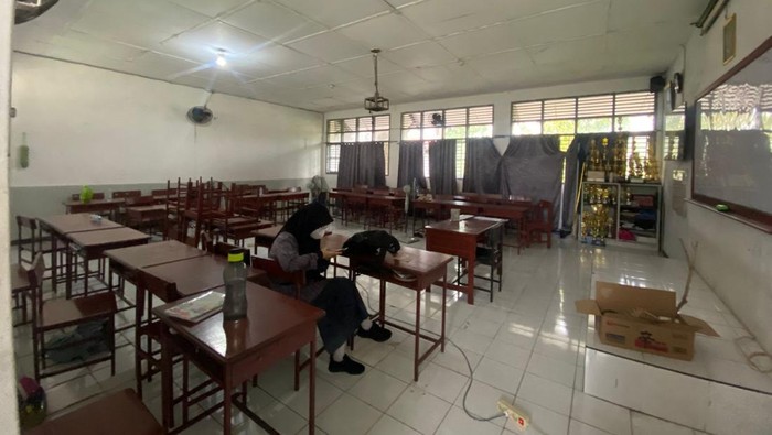 Siswa kelas XII SMAN 17 Makassar, Sulawesi Selatan (Sulsel) melakukan aksi mogok belajar usai terancam gagal ikut Seleksi Nasional Berdasarkan Prestasi (SNBP) untuk masuk ke perguruan tinggi.