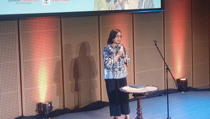 Sri Mulyani ceritakan Mantan Menteri Keuangan Marie Muhammad hingga menitikan air mata.